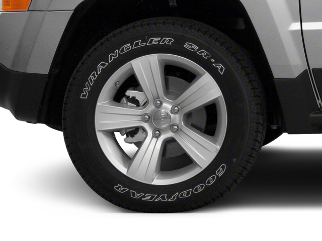 2012 Jeep Patriot Latitude **1 Owner*... **CARFAX Clean**...