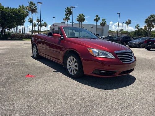 2013 Chrysler 200 Touring