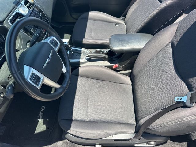 2013 Chrysler 200 Touring