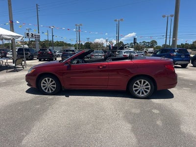 2013 Chrysler 200 Touring