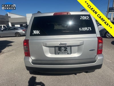 2012 Jeep Patriot Latitude **1 Owner*... **CARFAX Clean**...