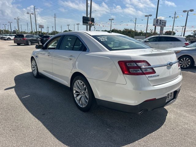 2015 Ford Taurus Limited