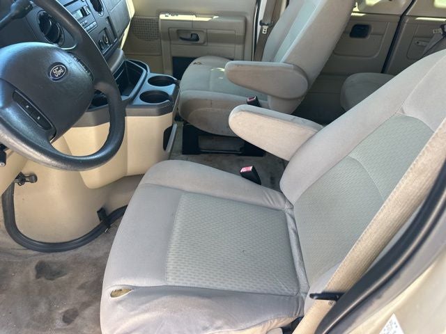 2012 Ford E-350SD XLT