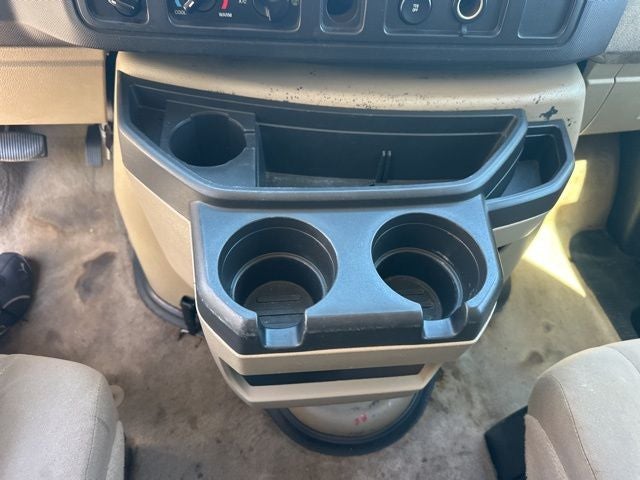 2012 Ford E-350SD XLT