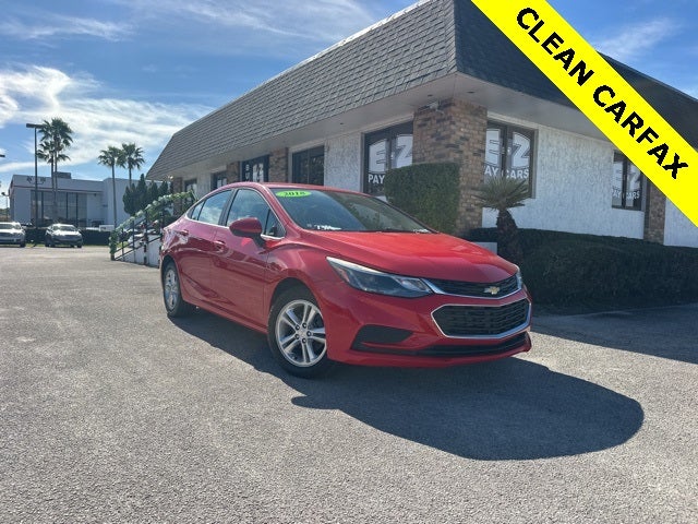 2018 Chevrolet Cruze LT **CARFAX Clean ** 29/40 City/Highway MPG