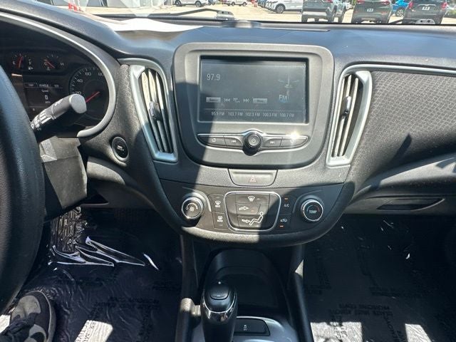 2018 Chevrolet Malibu LS 1LS