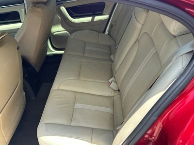 2015 Lincoln MKS Base