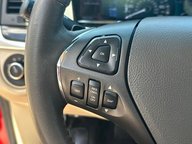 2015 Lincoln MKS Base