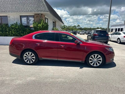 2015 Lincoln MKS Base