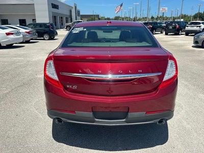 2015 Lincoln MKS Base