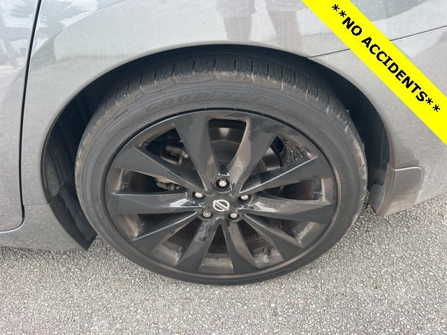 2020 Nissan Maxima SR