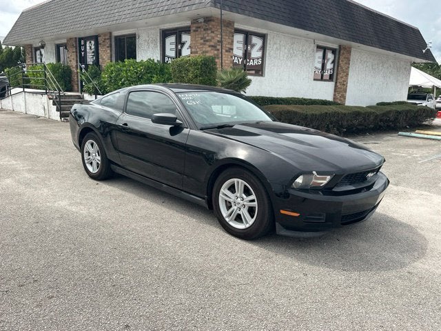 2012 Ford Mustang V6