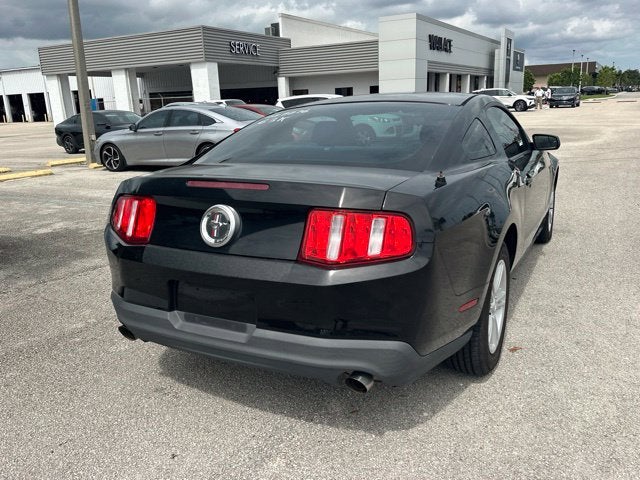 2012 Ford Mustang V6