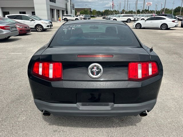2012 Ford Mustang V6