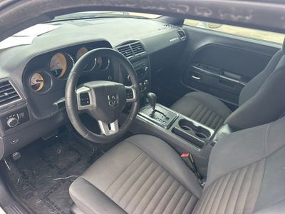 2013 Dodge Challenger SXT