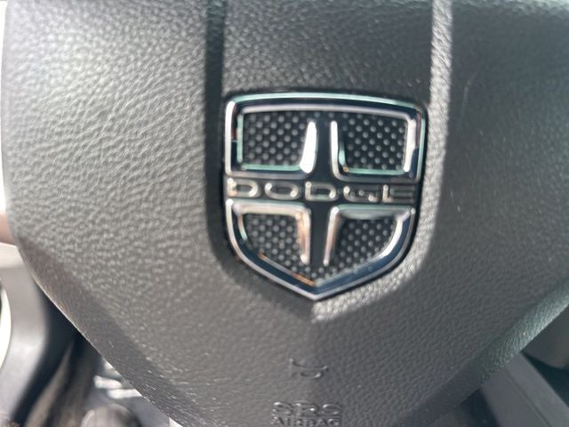 2013 Dodge Challenger SXT