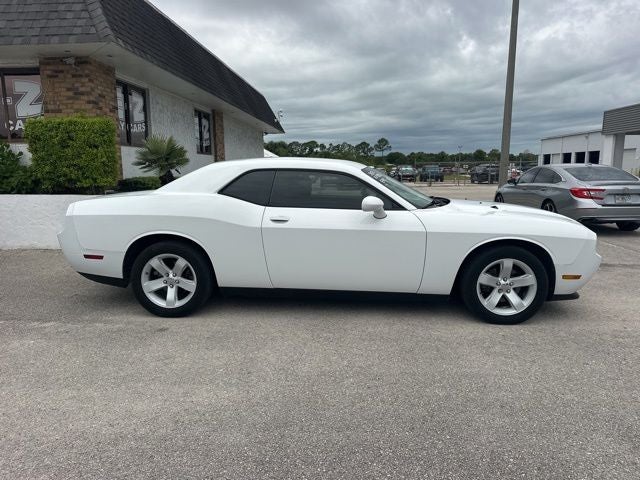 2013 Dodge Challenger SXT