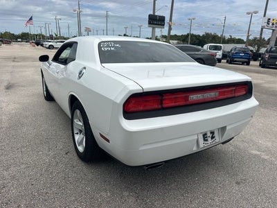 2013 Dodge Challenger SXT