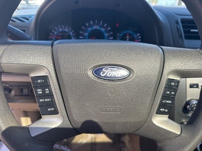 2012 Ford Fusion SE 23/33 City/Highway MPG