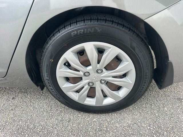 2022 Hyundai Accent SE