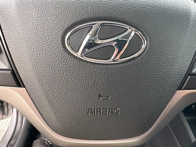 2022 Hyundai Accent SE