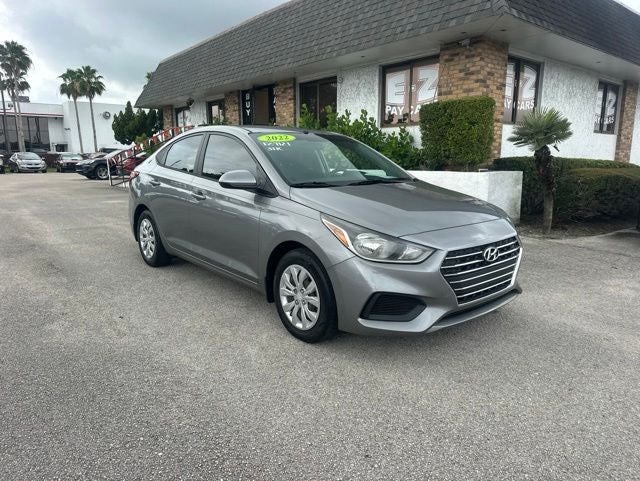 2022 Hyundai Accent SE