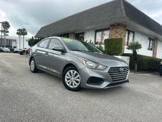 2022 Hyundai Accent SE