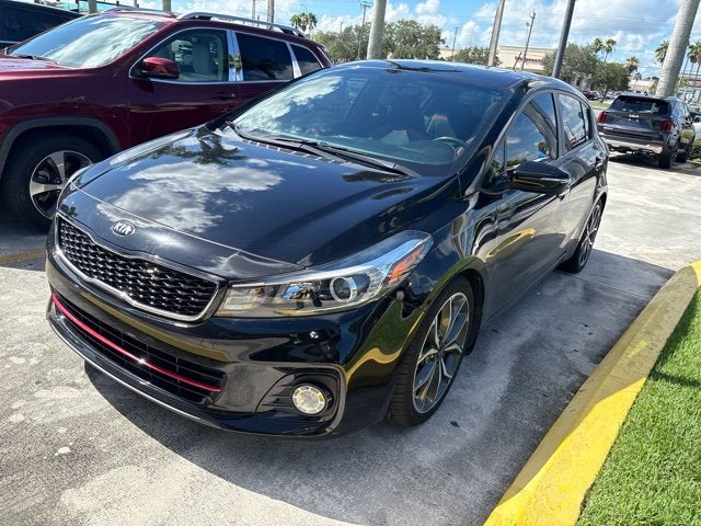 2017 Kia Forte5 SX
