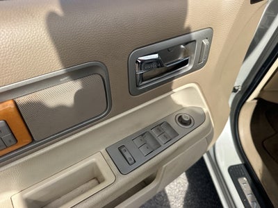 2008 Lincoln MKZ Base