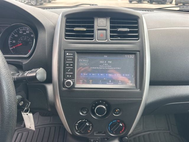 2019 Nissan Versa 1.6 SV