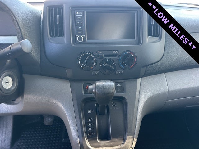 2020 Nissan NV200 SV