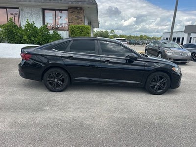 2022 Volkswagen Jetta 1.5T SE