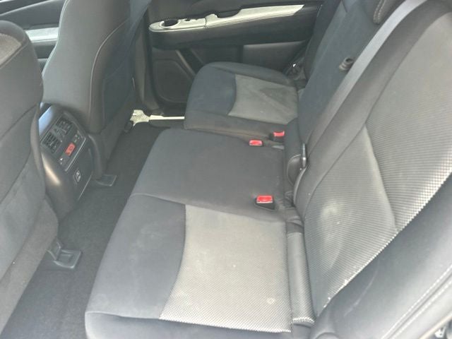 2018 Nissan Pathfinder SV