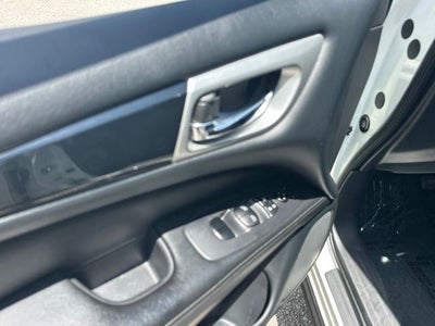 2018 Nissan Pathfinder SV
