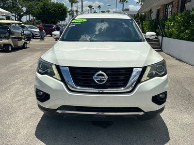 2018 Nissan Pathfinder SV