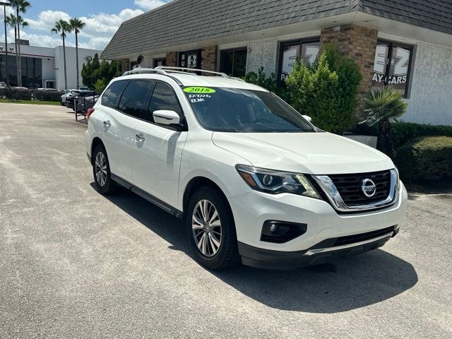 2018 Nissan Pathfinder SV