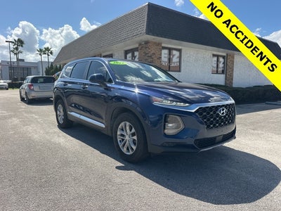 2019 Hyundai Santa Fe SE Carfax.. CLEAN