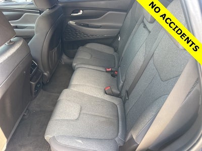 2019 Hyundai Santa Fe SE Carfax.. CLEAN