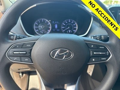 2019 Hyundai Santa Fe SE Carfax.. CLEAN