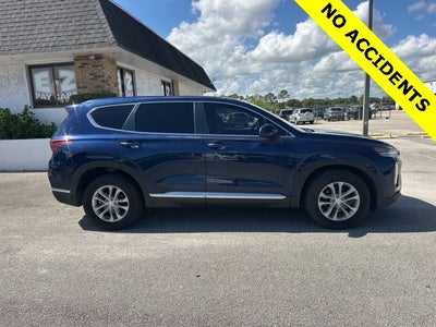 2019 Hyundai Santa Fe SE Carfax.. CLEAN