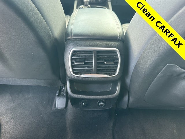 2019 Hyundai Santa Fe SEL 21/27 City/Highway MPG