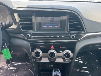 2019 Hyundai Elantra SE