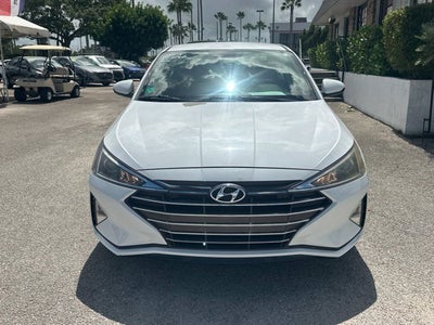 2019 Hyundai Elantra SE