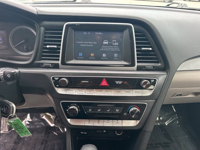 2018 Hyundai Sonata SE - Photo 11