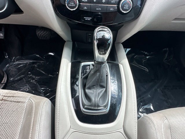 2017 Nissan Rogue Sport SL