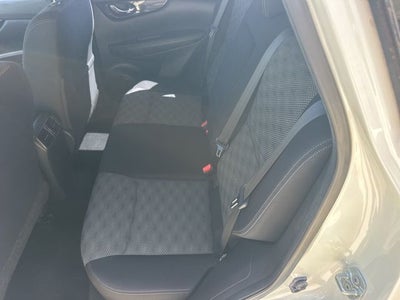 2017 Nissan Rogue Sport SV