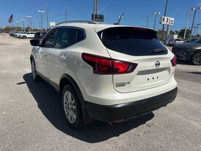 2017 Nissan Rogue Sport SV