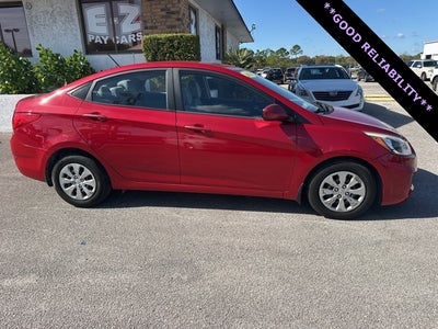 2016 Hyundai Accent SE