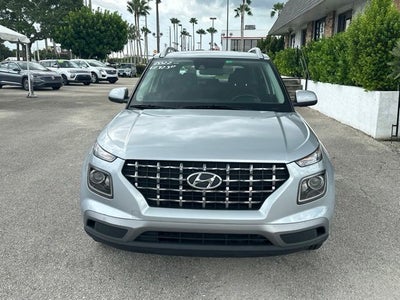 2022 Hyundai Venue SEL