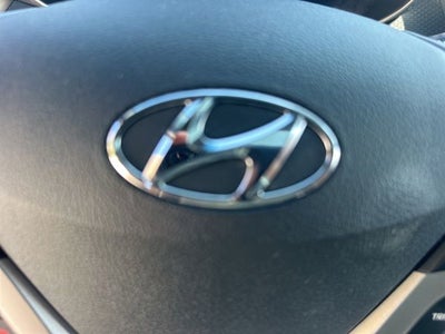 2016 Hyundai Veloster Base